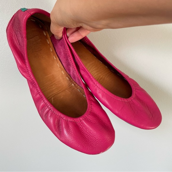 Tieks by Gavrieli Women's Fuchsia Leather Ballet Flats Size 8 - Picture 4 of 13